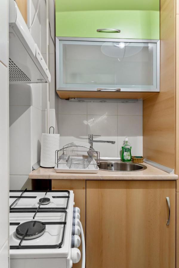City Vibes Apartment ブカレスト エクステリア 写真
